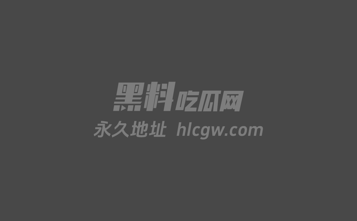 黑丝短发美女人兽性交跪舔狗鸡巴吞精后被后入猛干1 黑丝短发美女人兽性交跪舔狗鸡巴吞精后被后入猛干1